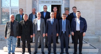 Vali Çiçek, Karaman Ticaret Borsası'nı Ziyaret Etti