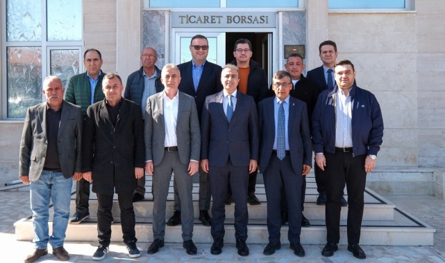 Vali Çiçek, Karaman Ticaret Borsası'nı Ziyaret Etti