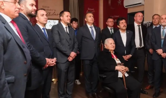 Vali Çiçek ve Milletvekilleri, Timsal Karabekir Yıldıran ile Kazımkarabekir'i Ziyaret Etti