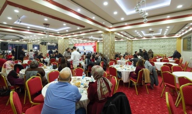 Vali Hayrettin Çiçek, Çat Köyü'nde Vatandaşlarla Buluştu