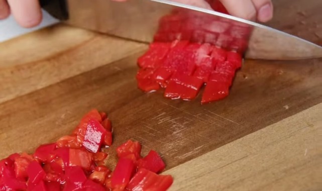 A101'den Bayram Sofralarına Yeşil Mercimek Salatası Tarifi