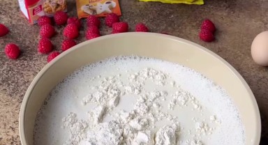 A101'in Ahududu Güzelliği Sosyal Medyada Beğeni Topladı