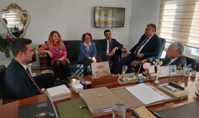 CHP'den Zeydan Karalar Ziyareti: Göreve İade Beklentisi