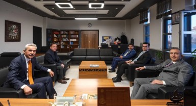 Karaman Valisi Çiçek, Ayrancı Belediyesi'ni Ziyaret Etti