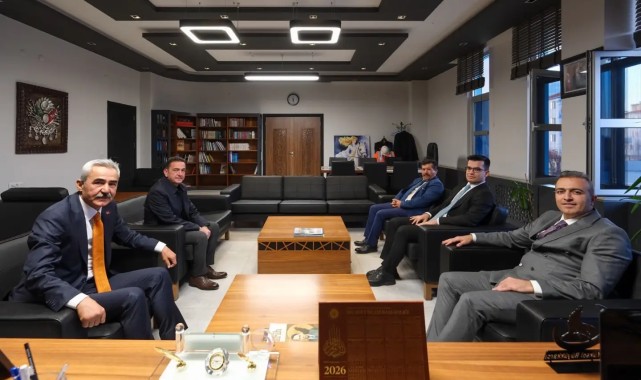 Karaman Valisi Çiçek, Ayrancı Belediyesi'ni Ziyaret Etti