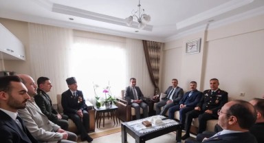 Karaman Valisi Çiçek, Gaziyi Ziyaret Etti