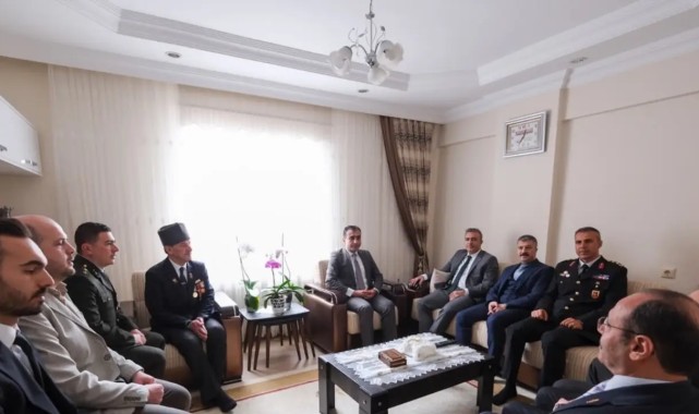 Karaman Valisi Çiçek, Gaziyi Ziyaret Etti