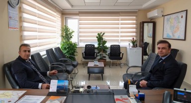 Karaman Valisi Hayrettin Çiçek, Karayolları 33. Şube Şefliği'ni Ziyaret Etti