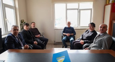 Karaman Valisi Hayrettin Çiçek Meteoroloji Müdürlüğünü Ziyaret Etti