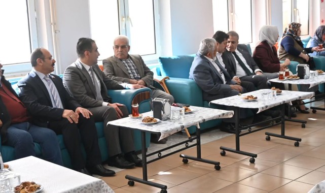 Karaman'da Bayram Ziyareti: Huzurevi Sakinleri Unutulmadı