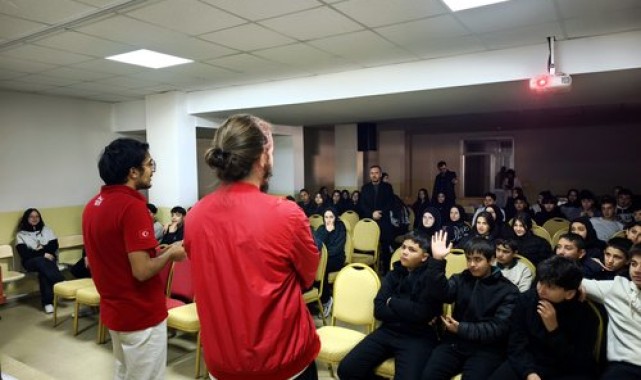 Karaman'da Geleceğin Mühendisleri İçin DENEYAP Tanıtımları Sürüyor