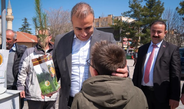 Karaman'da 'Türkiye'nin Gücü Orman' Etkinliği: 5 Bin Fidan Dağıtıldı