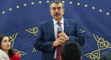 Milli Eğitim Bakanı Yusuf Tekin Karaman'da Öğretmen ve Öğrencilerle İftar Yaptı