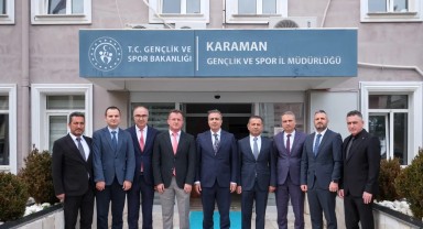 Vali Hayrettin Çiçek'ten Gençlik ve Spor İl Müdürlüğüne Ziyaret