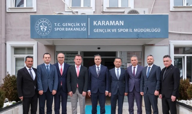 Vali Hayrettin Çiçek'ten Gençlik ve Spor İl Müdürlüğüne Ziyaret