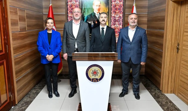 AK Parti Karaman Teşkilatı, Emniyet Müdürü Mehmet Turhan'ı Ziyaret Etti