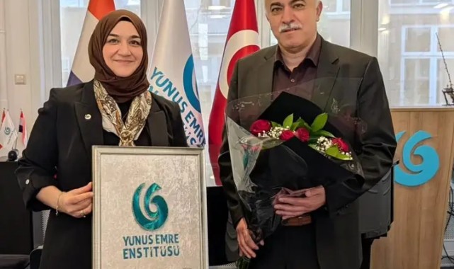 Hollanda Karamanlılar Federasyonu'ndan Amsterdam Yunus Emre Enstitüsü Müdürü'ne Ziyaret