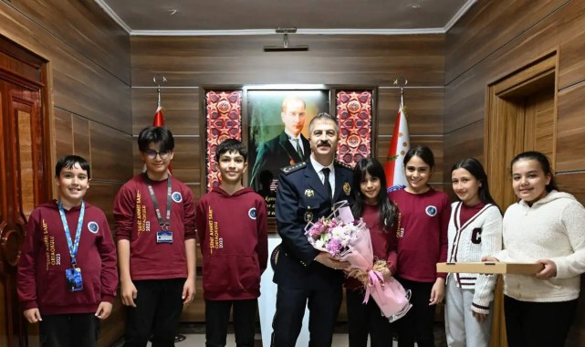 Karaman Emniyet Müdürü Mehmet Turhan'a Okul Ziyareti