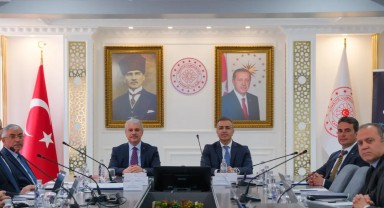 Karaman ve Konya Valileri, MEVKA Toplantısında Bölgesel Kalkınmayı Görüştü