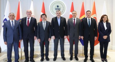 Karaman Valisi Çiçek ve Heyeti, İçişleri Bakanı Çiftçi'yi Ziyaret Etti