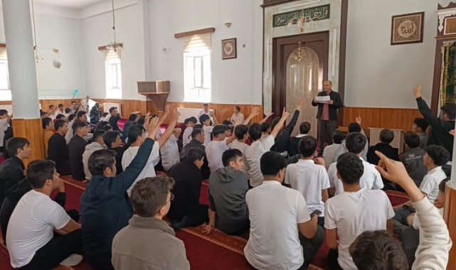 Karaman'da ÇEDES Projesi Kapsamında Bilgi Yarışması Düzenlendi