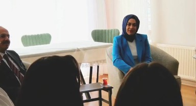 Vali Eşi Berna Çiçek'ten Anneler Günü Ziyareti