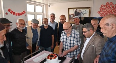 Dursun Fakih Huzurevi'nde Babalar Günü Kutlaması