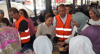 Ermenek'te Muharrem Ayı Coşkusu: Aşure İkramı Yoğun Katılımla Gerçekleşti