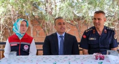 İl Müdürü Hatice Bulut, Vali Çiçek ile Köy Ziyaretlerine Katıldı