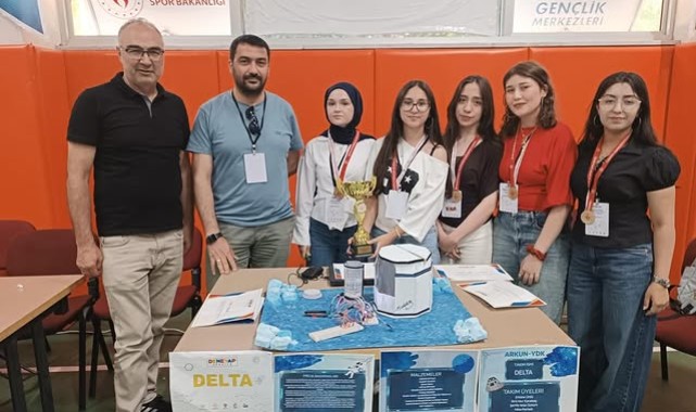 Karaman DENEYAP'ta Dönem Sonu Proje Şenliği: Gençler Havacılık ve Uzay Teknolojilerini Sergiledi