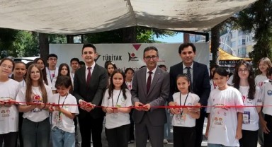 Karaman'da Bilim Fuarları Festivali 3 Bin Ziyaretçiyle Tamamlandı