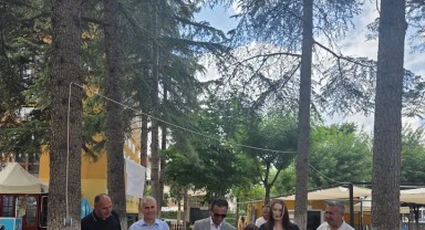 Karaman'da Minik Fırçalar Tuvallere Yansıdı: Resim Sergisi Açıldı