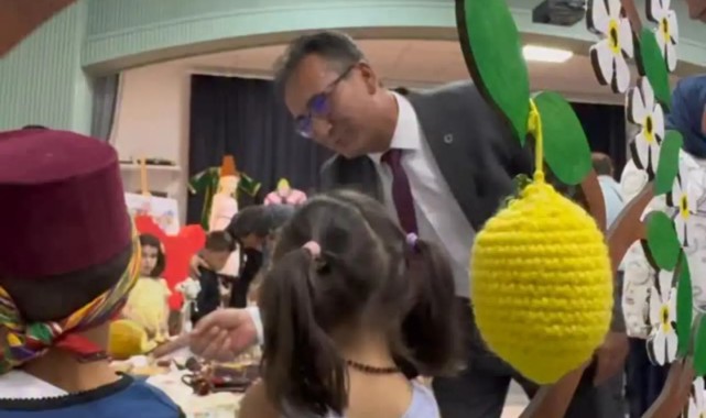Karaman'da Minik Öğrencilerin '7 Sınıf 7 Bölge' Sergisi Açıldı
