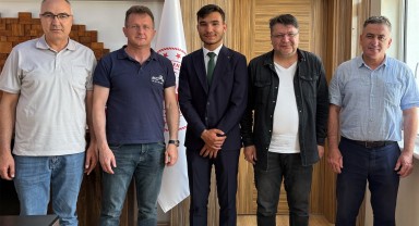 Karaman'ı Temsil Eden Genç Ali Akgün, İl Müdürü'ne Deneyimlerini Aktardı