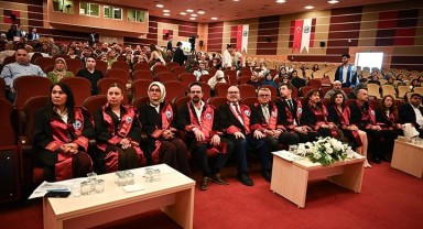KMÜ Diş Hekimliği Fakültesi Mezunlarını Verdi: Yeni Başlangıçlar İçin Kutlama