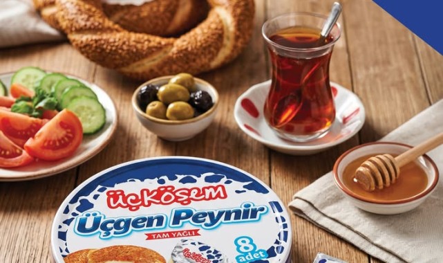 BİM'den Lezzet Üçgeni: Çay, Simit ve Peynir Kombinasyonu