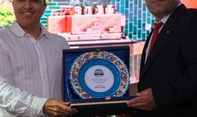 Karaman Valisi Çiçek, Sarıveliler'de 15. Geleneksel Kiraz ve Bal Festivali'ne Katıldı