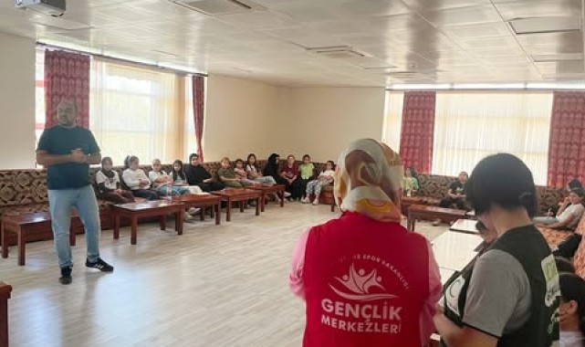 Karaman'da Teknoloji Bağımlılığı Semineri Düzenlendi