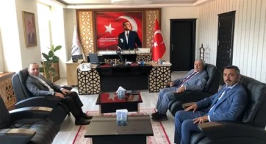 Sarıveliler Kaymakamı Mustafa Katran'a Hayırlı Olsun Ziyareti