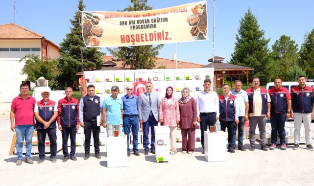 Ayrancılı Arıcılara Bin Ruşet Kovanı Dağıtıldı