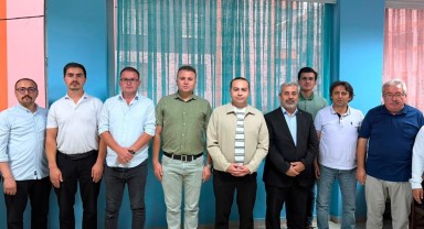 Sarıveliler'de Görev Süresi Sona Eren Müdürler İçin Veda Yemeği Düzenlendi