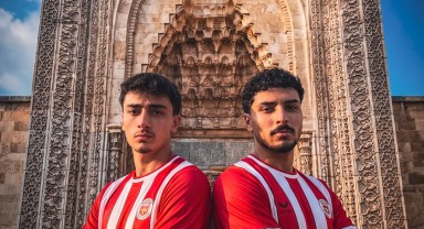 Karaman Futbol Kulübü'nden Çifte Transfer: Yasin Cengiz ve Fahri Yağız Parlak Kadroda