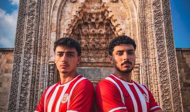 Karaman Futbol Kulübü'nden Çifte Transfer: Yasin Cengiz ve Fahri Yağız Parlak Kadroda