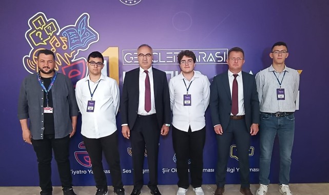 Karaman Gençliği Diyarbakır'daki Bilgi Yarışması Türkiye Finalinde Gururlandırdı