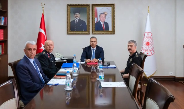 Karaman'da Okul Güvenliği İçin Kapsamlı İş Birliği Protokolü İmzalandı