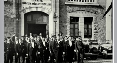 Karaman Emniyeti'nden Cumhuriyet'in 103. Yılına Özel Mesaj!