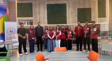 Karaman Genç Ofis'te Kızılay ve Sağlıklı Yaşam Buluşması