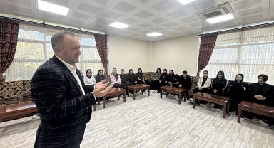 Karaman Gençlik Merkezi'nde Gençlerle Hasbihal Buluşması