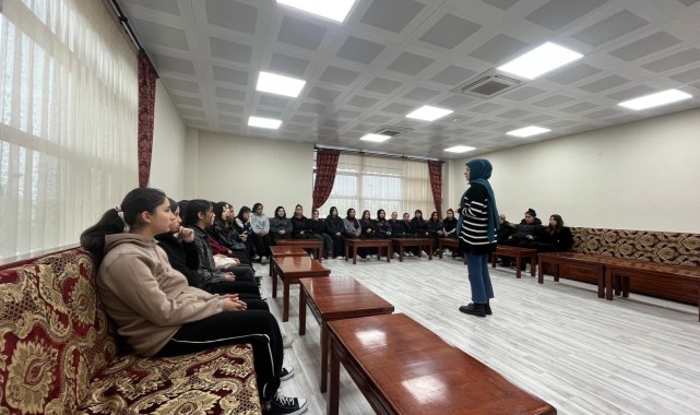 Nefise Sultan MTAL Öğrencileri Gençlik Merkezinde Buluştu